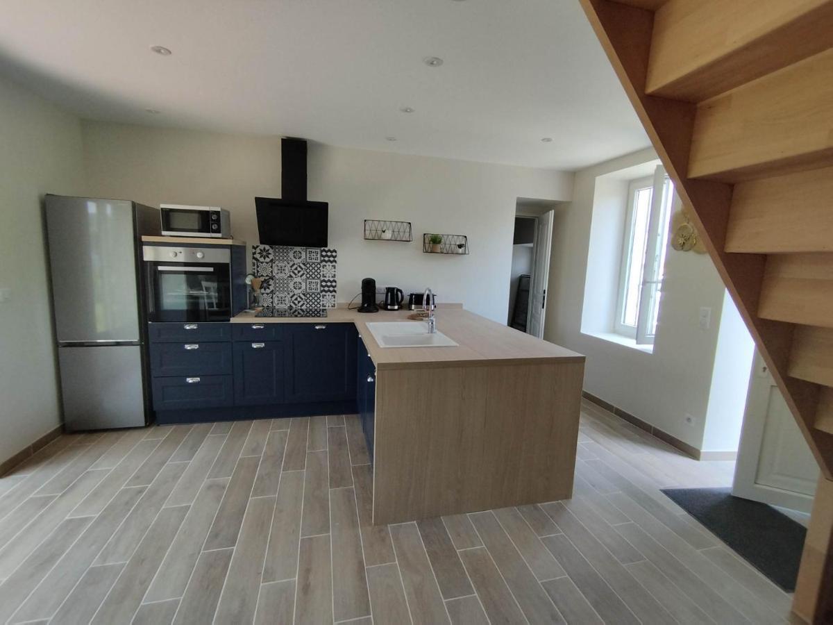 Maison De Campagne Avec Terrain Vallon-en-Sully ภายนอก รูปภาพ