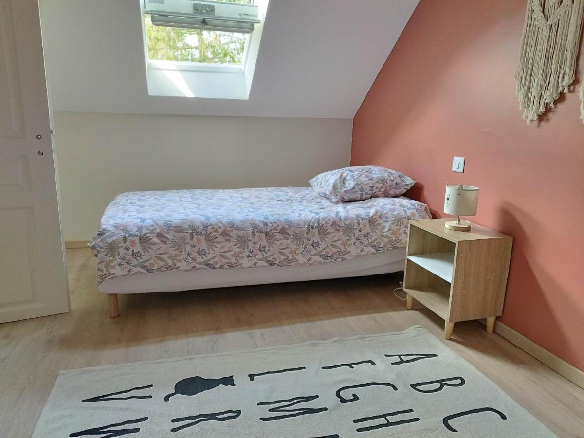 Maison De Campagne Avec Terrain Vallon-en-Sully ภายนอก รูปภาพ
